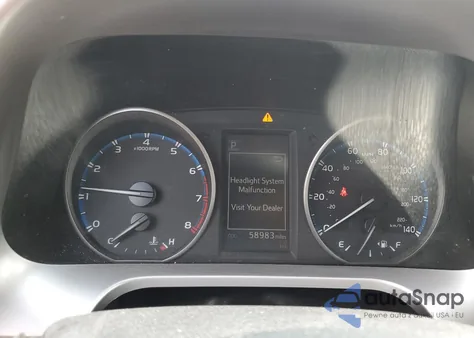 2018 Toyota Rav4 Adventure z USA, uszkodzony, nr VIN JTMWFREV8JJ180020